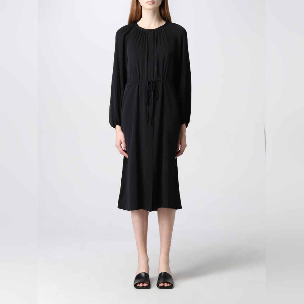 Elegant Black Midi Dress